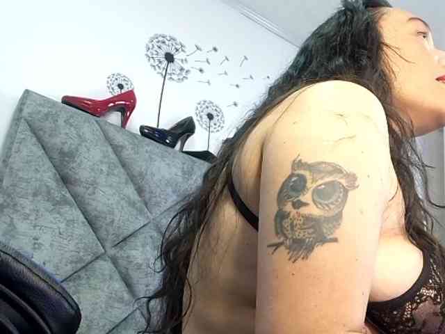 ShanteyLaurent webcam