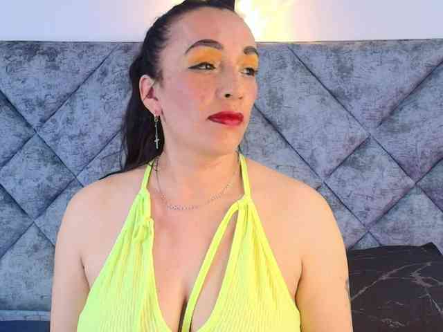 ShanteyLaurent webcam