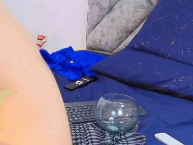 ShanteyLaurent webcam