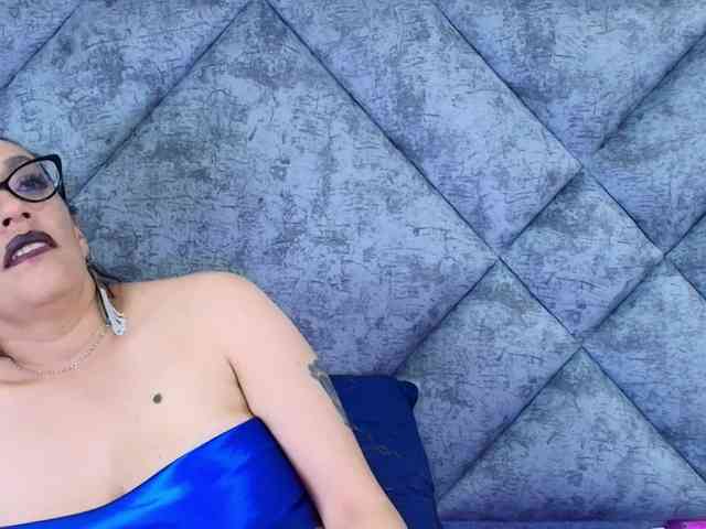 ShanteyLaurent webcam