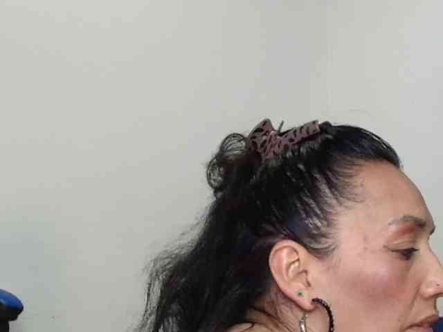 ShanteyLaurent webcam