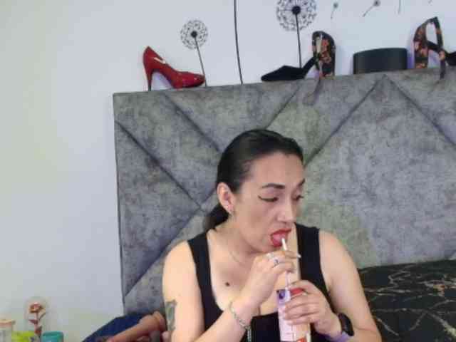 ShanteyLaurent webcam