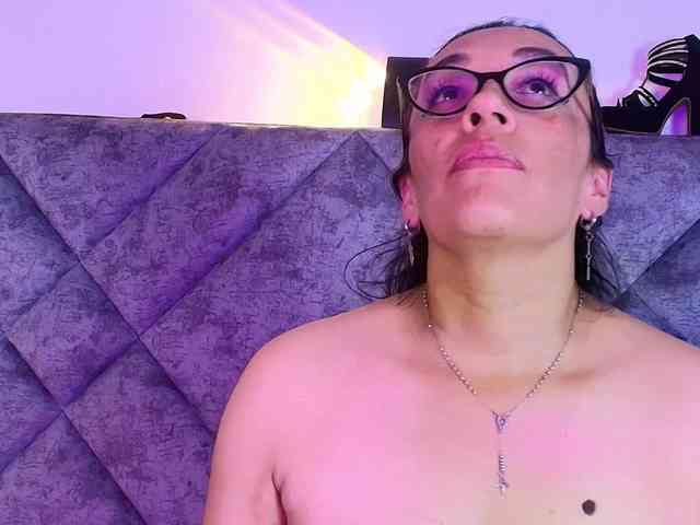 ShanteyLaurent webcam