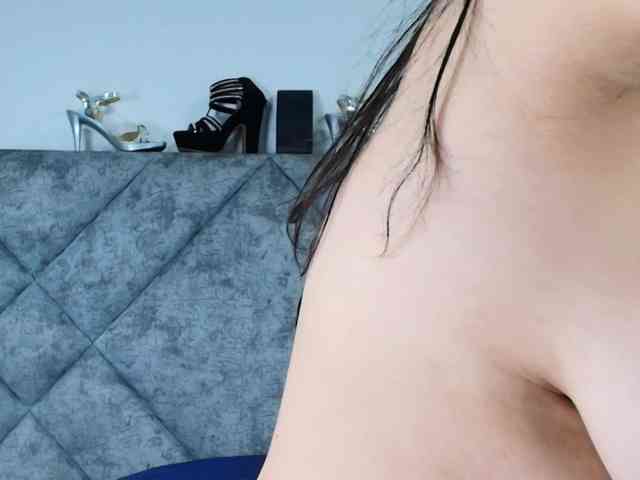 ShanteyLaurent webcam