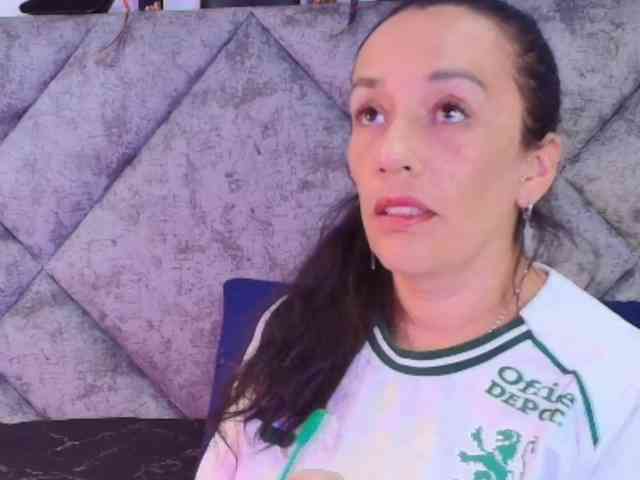 ShanteyLaurent webcam