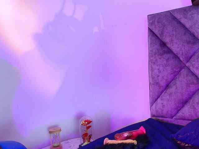 ShanteyLaurent webcam