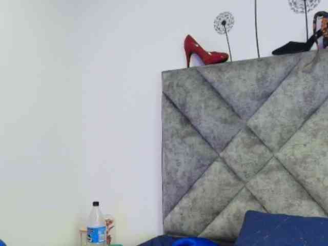 ShanteyLaurent webcam