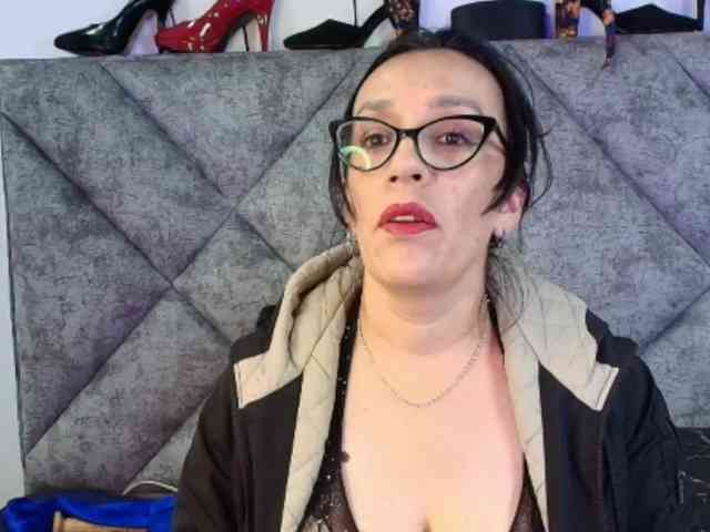 ShanteyLaurent webcam