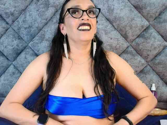 ShanteyLaurent webcam