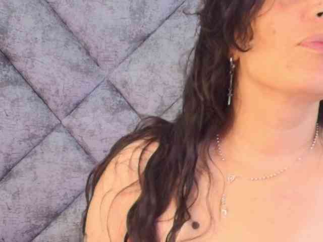 ShanteyLaurent webcam