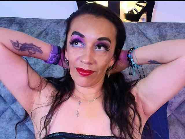 ShanteyLaurent webcam