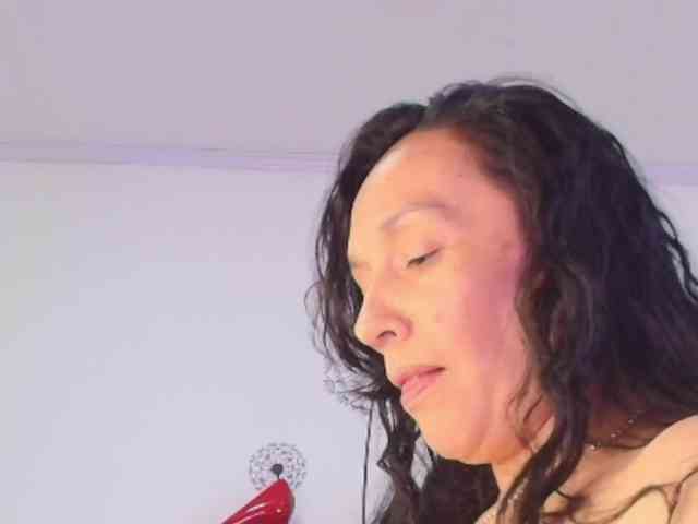 ShanteyLaurent webcam