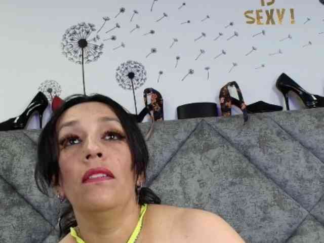 ShanteyLaurent ShanteyLaurent