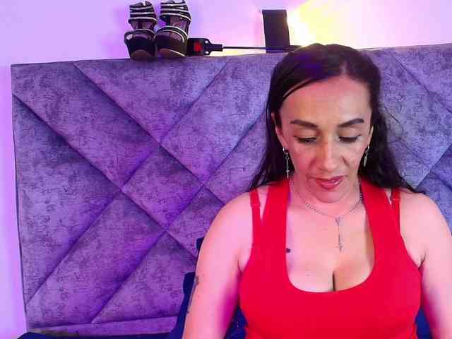 ShanteyLaurent webcam