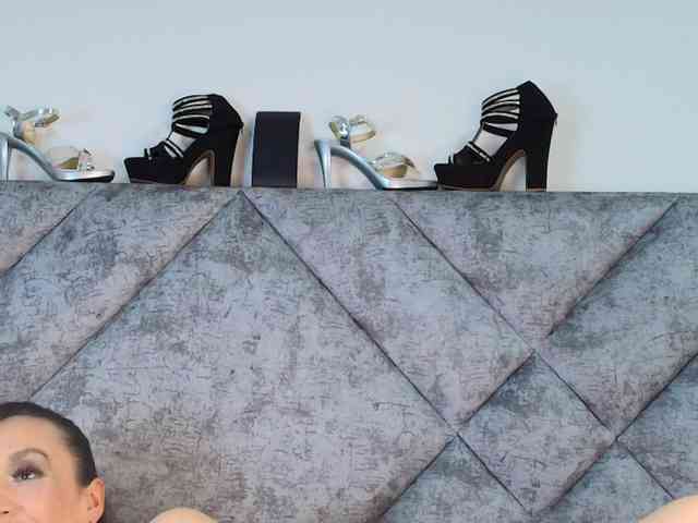 ShanteyLaurent webcam