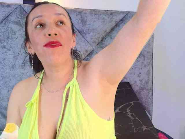 ShanteyLaurent webcam