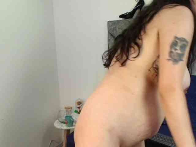 ShanteyLaurent ShanteyLaurent