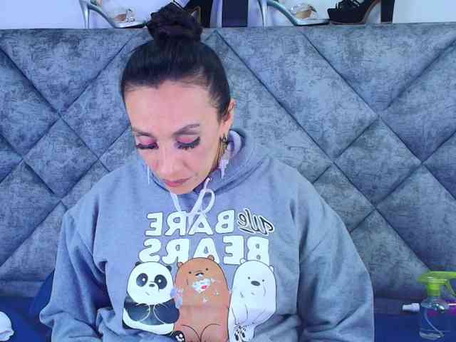 ShanteyLaurent webcam