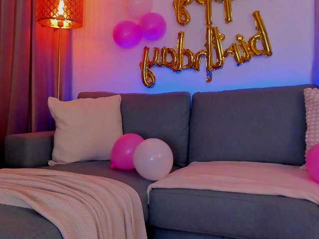 AlessandraCrystal's BongaCams show and profile