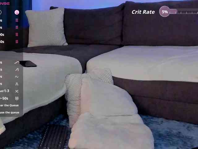 AlessandraCrystal webcam