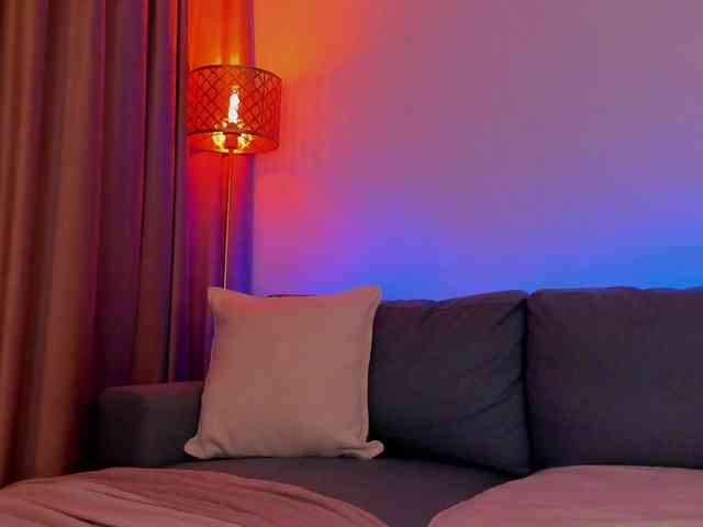 AlessandraCrystal webcam