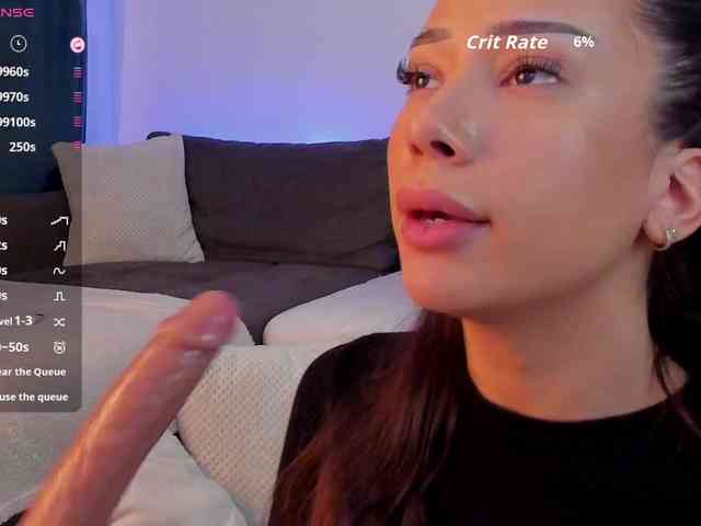 AlessandraCrystal webcam