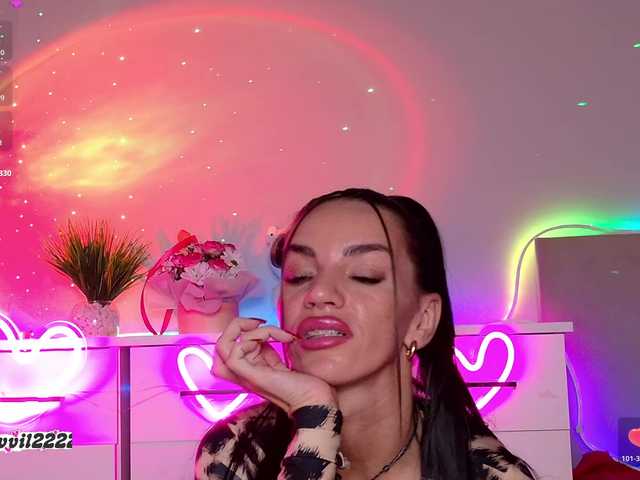 Devil2222's BongaCams show and profile