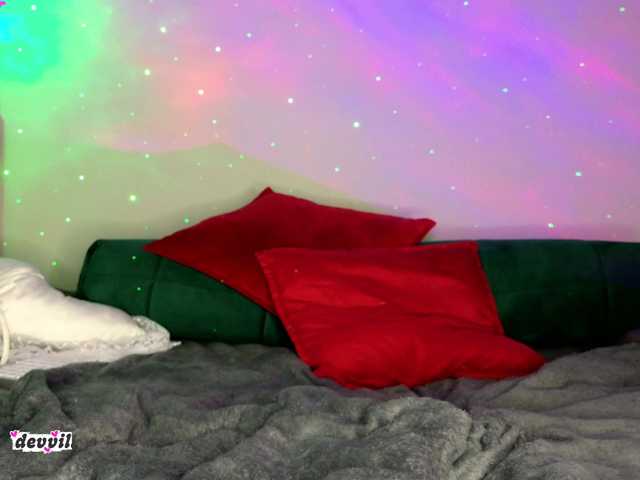 Devil2222's BongaCams show and profile