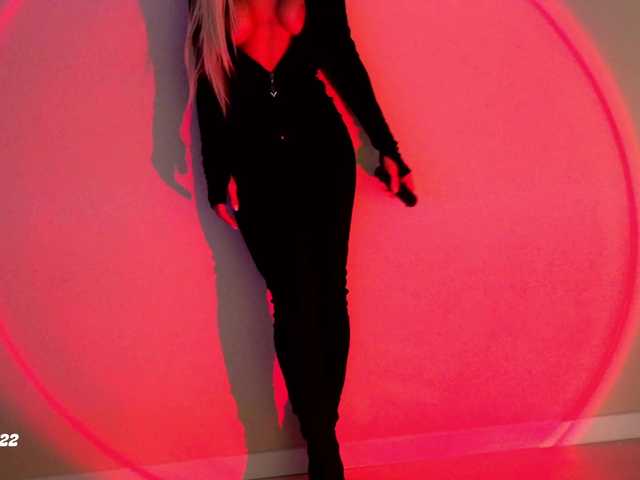 Devil2222's BongaCams show and profile