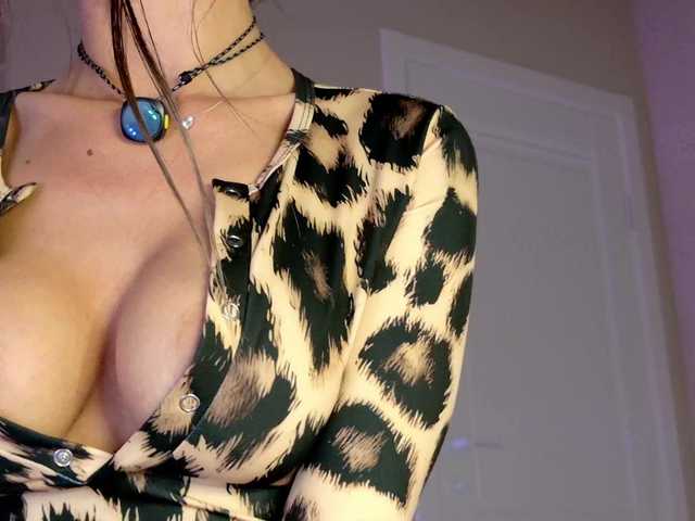 Devil2222's BongaCams show and profile