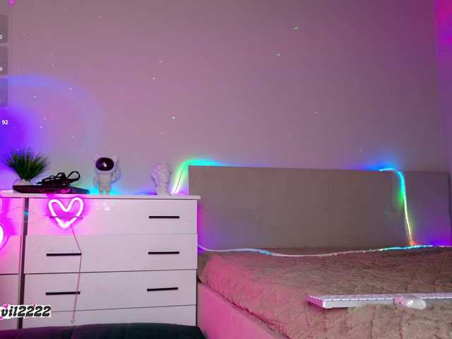 Devil2222's BongaCams show and profile