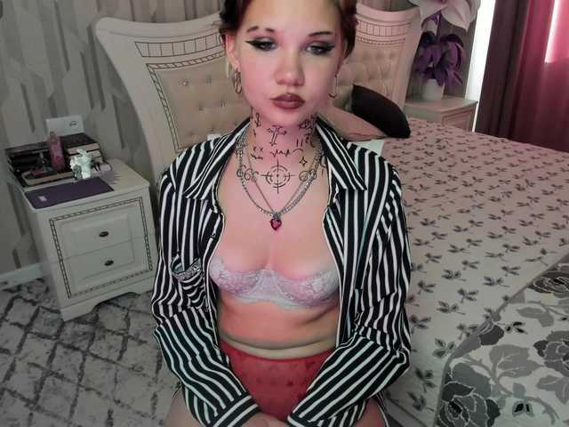 Explore HarperMarryson, she wants to masturbate for you HarperMarryson from BongaCams