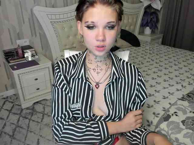 HarperMarryson webcam