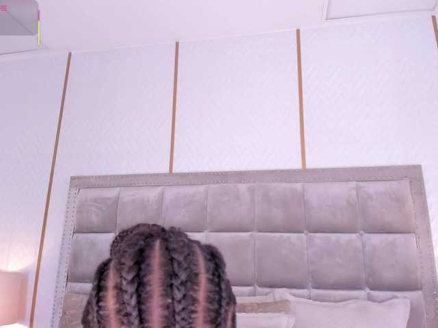 DakotaWangi's BongaCams show and profile