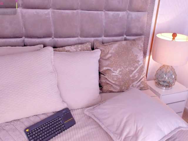 DakotaWangi's BongaCams show and profile