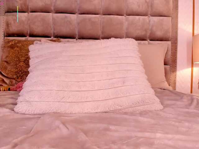 DakotaWangi's BongaCams show and profile