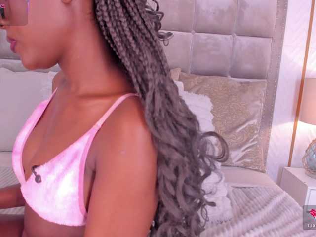 DakotaWangi's BongaCams show and profile