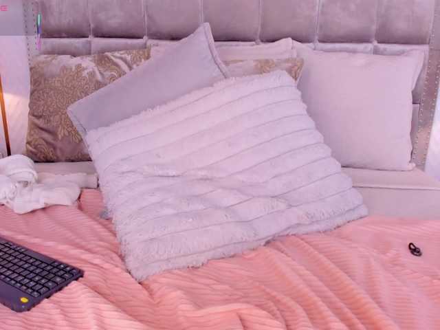 DakotaWangi's BongaCams show and profile