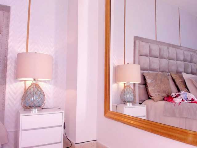 DakotaWangi's BongaCams show and profile