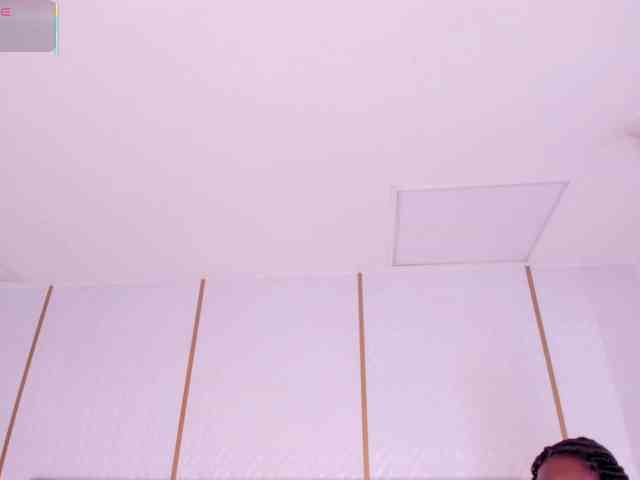 DakotaWangi webcam