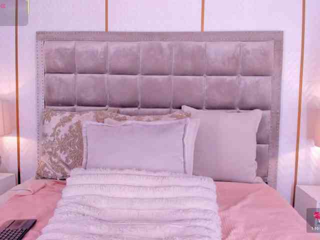 DakotaWangi Live Webcam on BongaCams