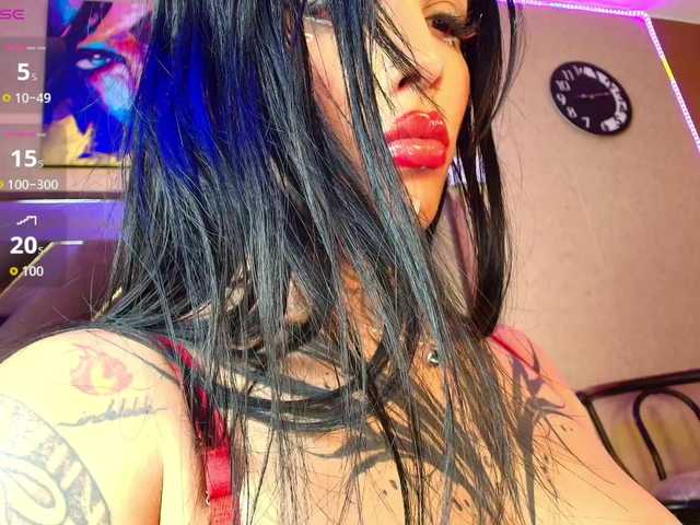 SamanthaaSutra — Your vampire girl wants suck your cock+m350tkns