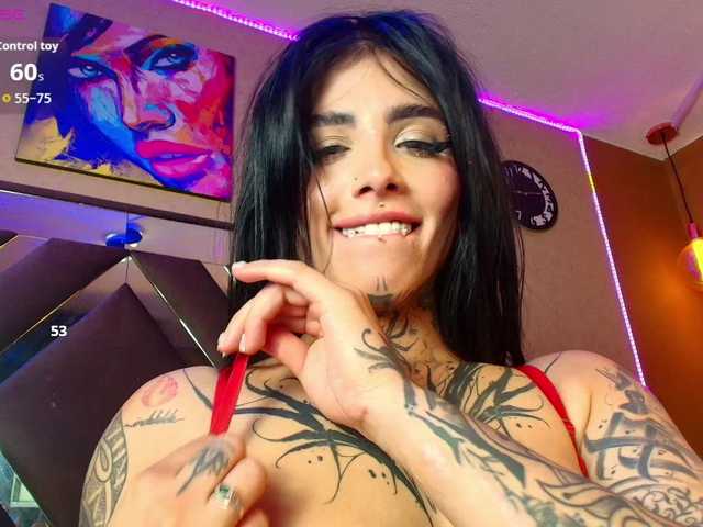 SamanthaaSutra's BongaCams show and profile