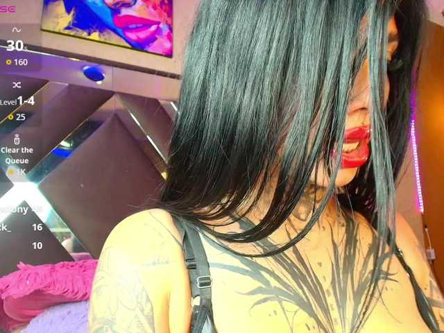 SamanthaaSutra's BongaCams show and profile