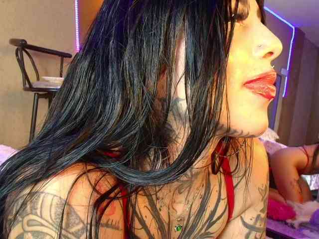 SamanthaSutra webcam