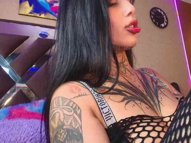 SamanthaSutra webcam