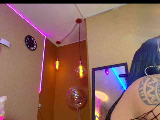 SamanthaSutra webcam
