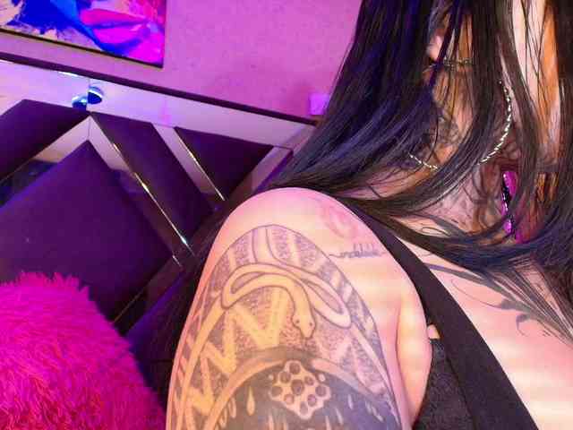 SamanthaSutra webcam