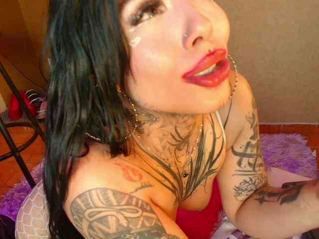 SamanthaSutra webcam