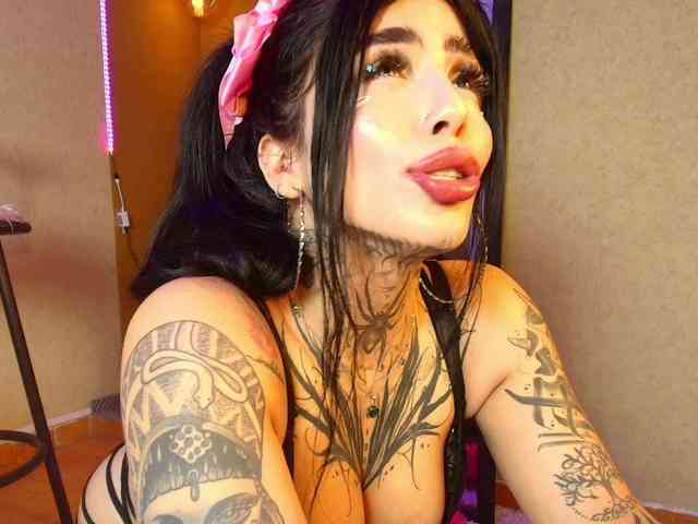 SamanthaSutra webcam